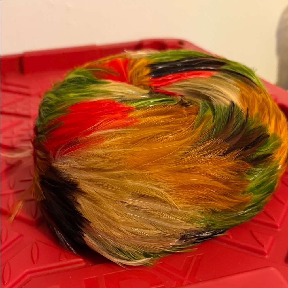 Vintage 1940’s Winkleman Natural Feather Hat swirled tag inside felt lined RARE